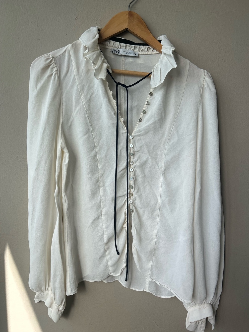 Zara Cream Ruffled Collar Blouse with Black Tie